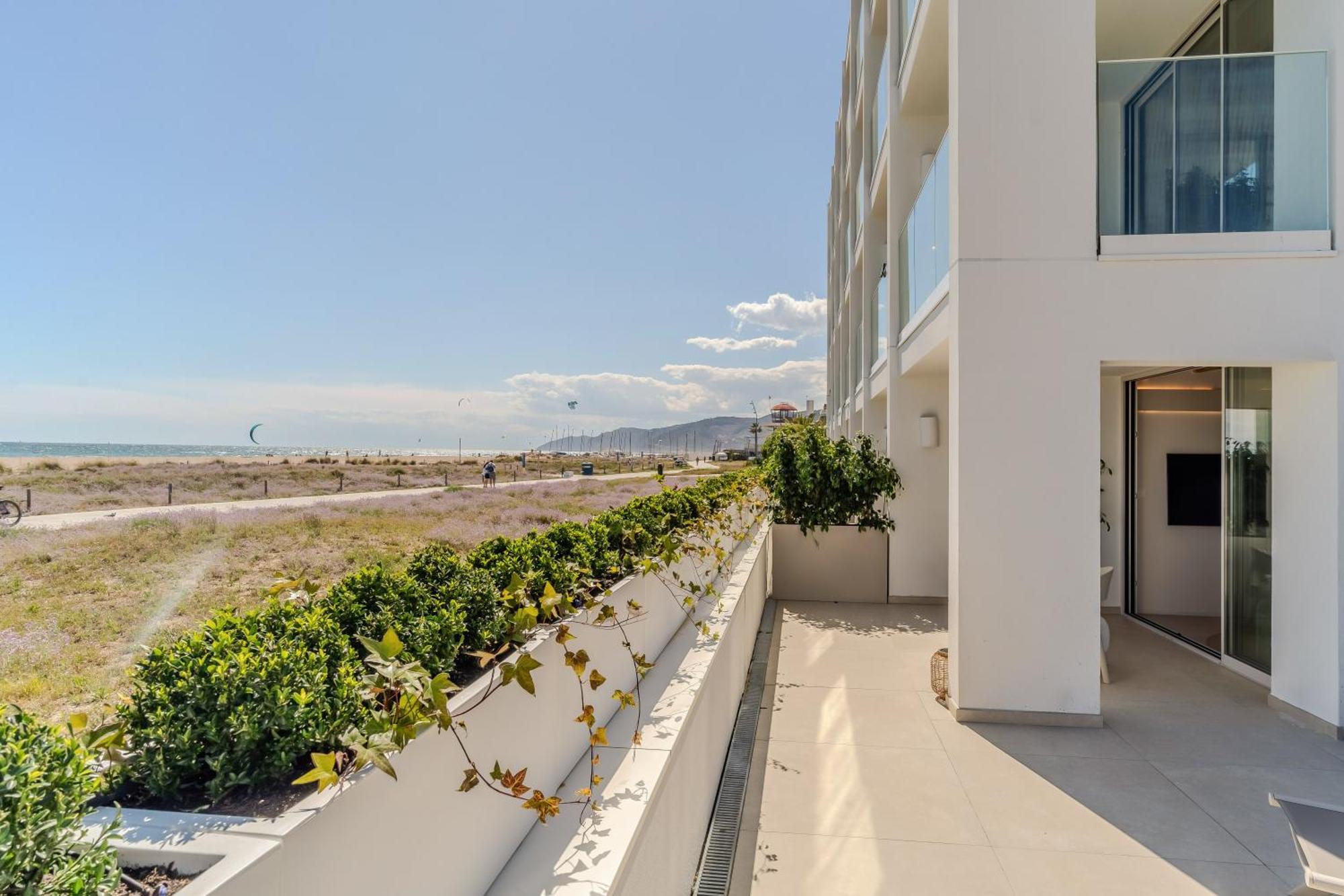 Apartamentos Azul Castelldefels Zewnętrze zdjęcie