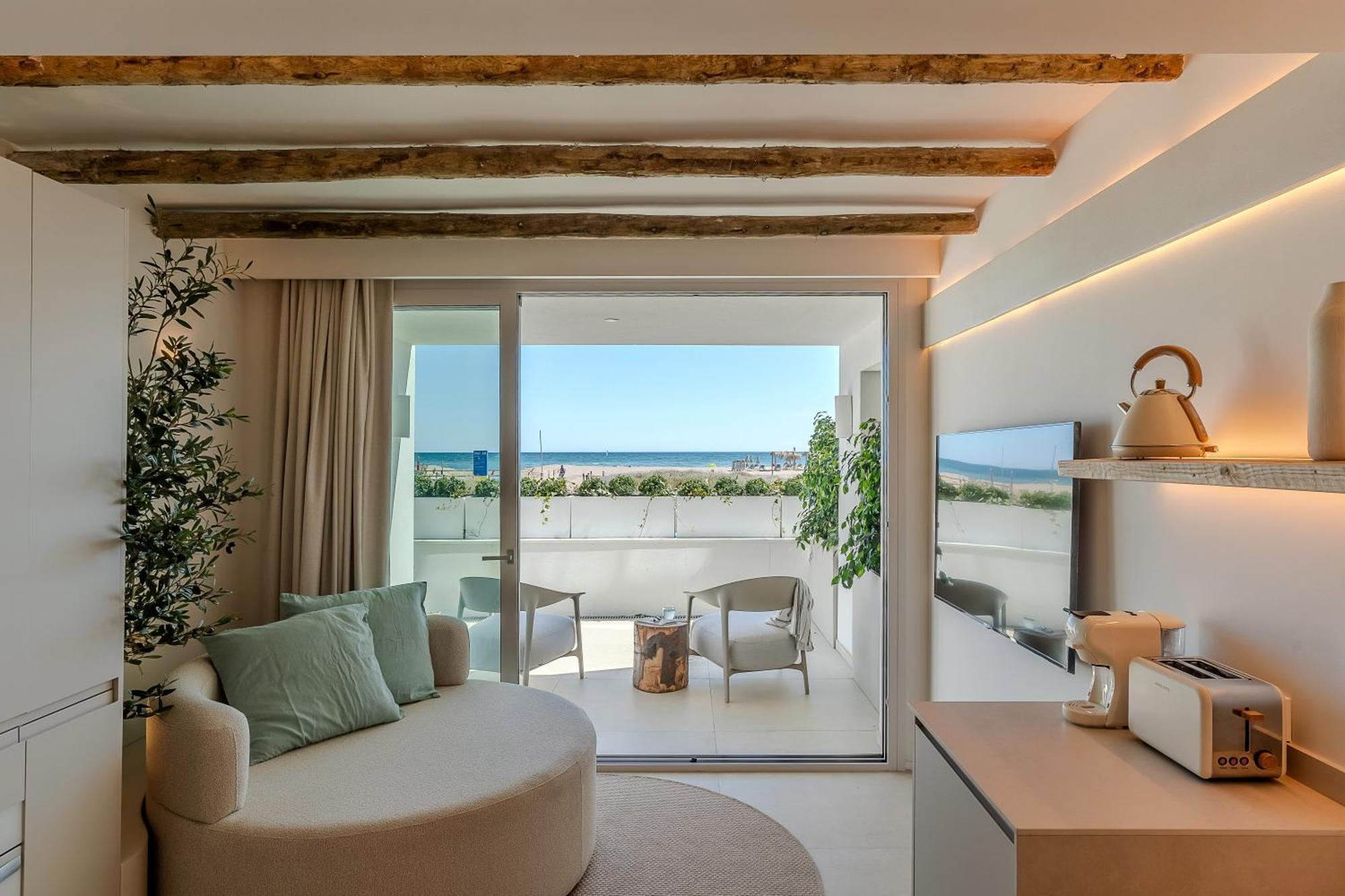 Apartamentos Azul Castelldefels Zewnętrze zdjęcie