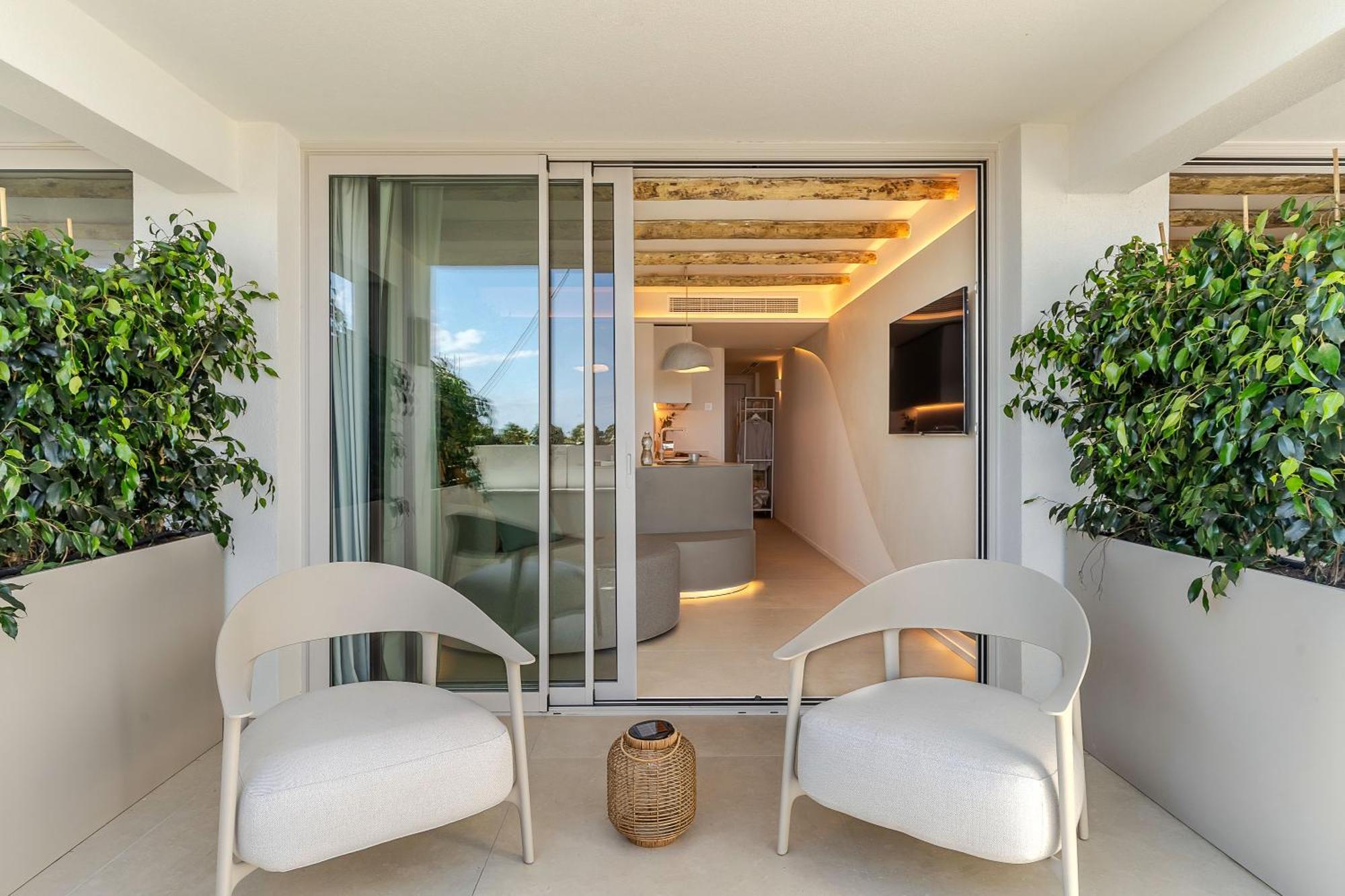 Apartamentos Azul Castelldefels Zewnętrze zdjęcie